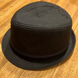 Black fedora hat